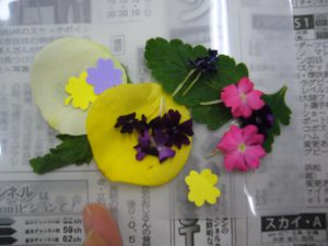 押し花の作品3番目